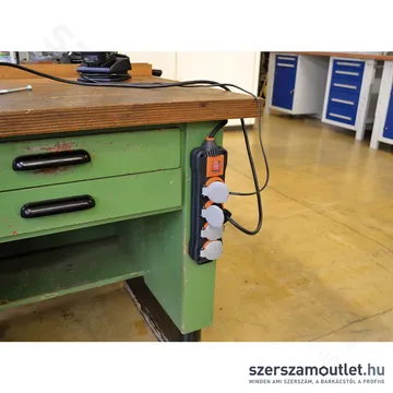 BRENNENSTUHL professionalLINE 4-es elosztó kapcsolóval 5m IP54 (H07RN-F 3G2,5) (Fekete) (9152450100)