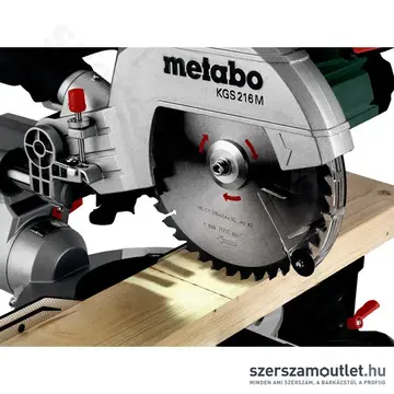 METABO KGS 216 M Gérvágó fűrész húzófunkcióval (1200W/230V) (Lágyindítás)